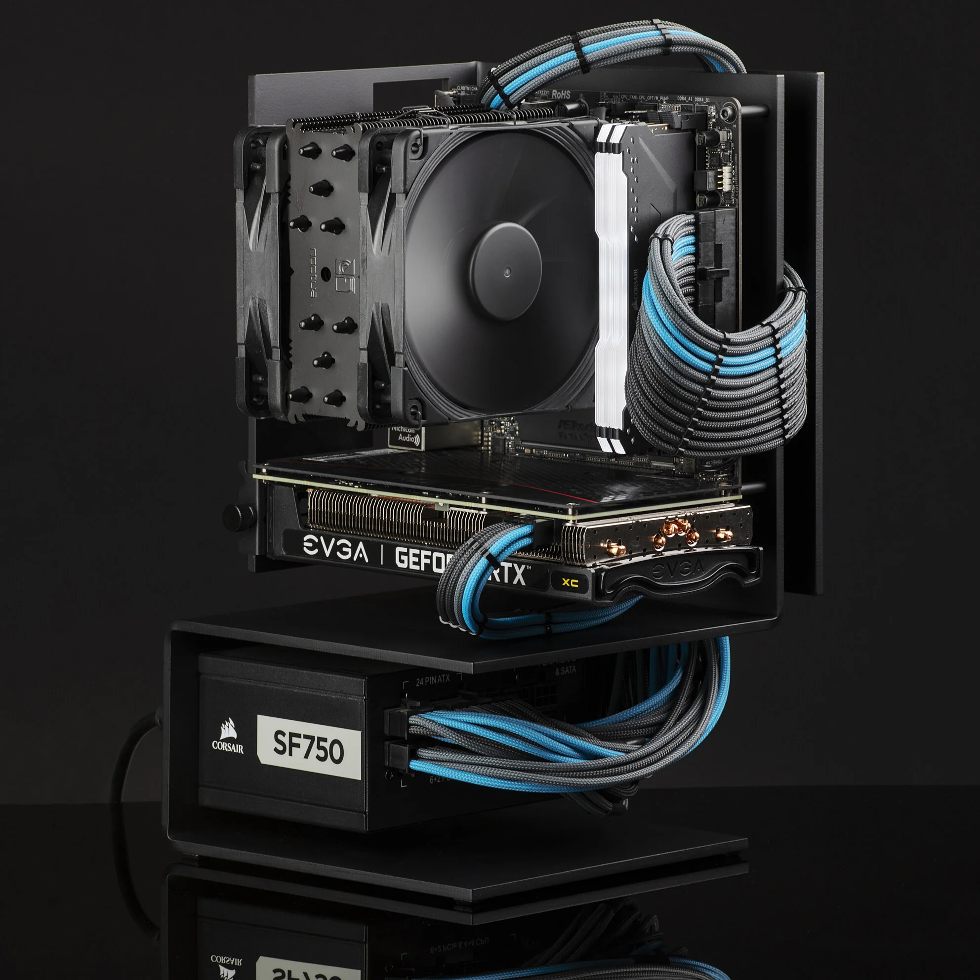 Yuel Beast Motif Monument オープンケース ITX用